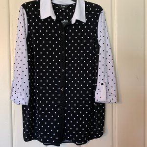 Slim Factor by Investments 3/4 Sleeve Point Collar Button Front Women Top